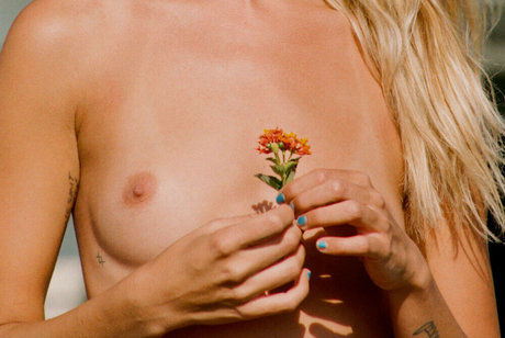 Naakte gelekte OnlyFans-foto van Sam Blacky