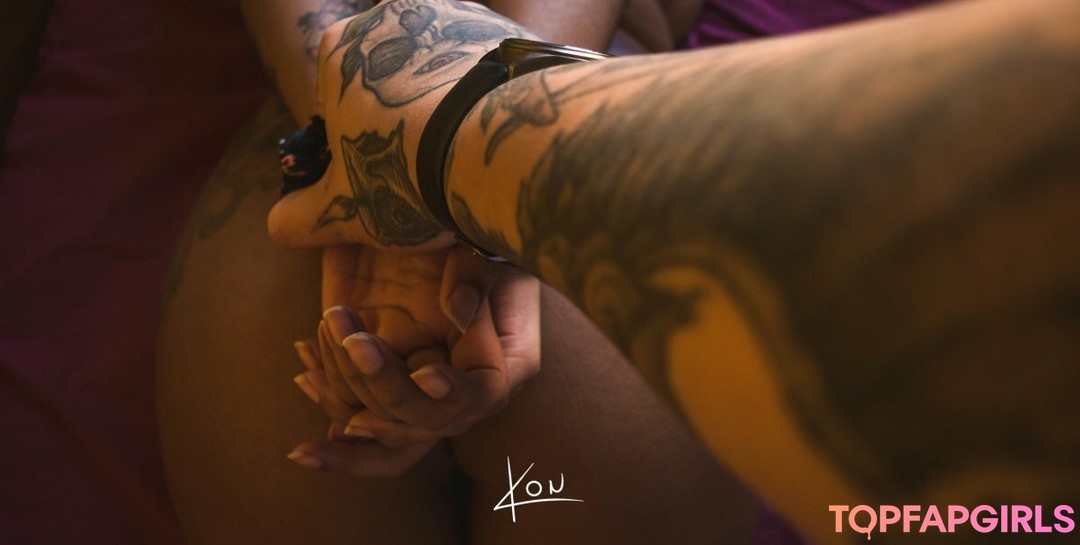 Naakte gelekte OnlyFans-foto van Fadaserei4 #2 Naakte gelekte OnlyFans-foto van Fadaserei4 #2