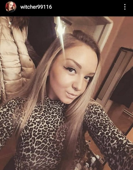 Naakte gelekte OnlyFans-foto van Szloakiai Magyar
