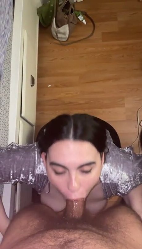 Naakte gelekte OnlyFans-foto van Nanilover
