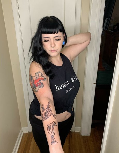 Naakte gelekte OnlyFans-foto van Bettiespaige