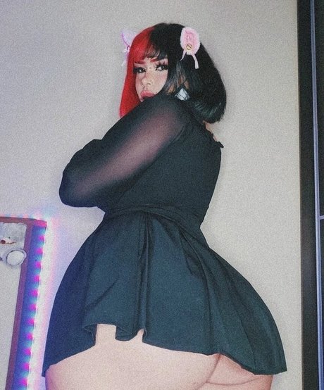Naakte gelekte OnlyFans-foto van Gothicblue