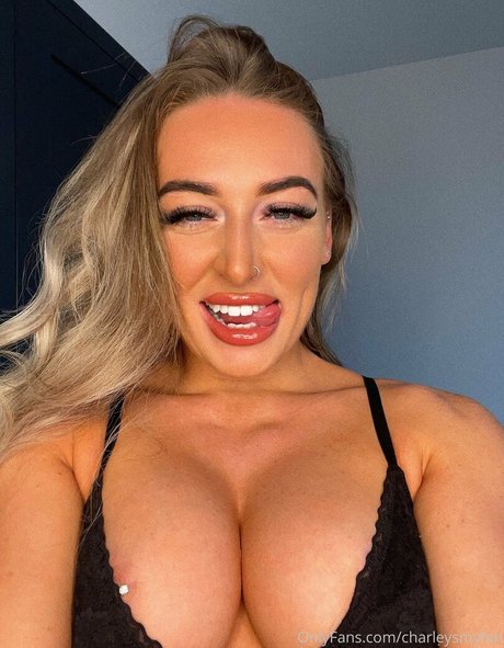Naakte gelekte OnlyFans-foto van Charleysmyfan