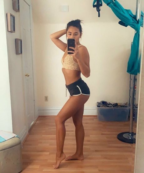 Naakte gelekte OnlyFans-foto van Kayleeeekay