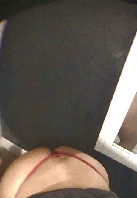 Naakte gelekte OnlyFans-foto van Llouiexx