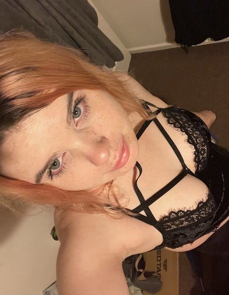 Naakte gelekte OnlyFans-foto van Wolfyplays00