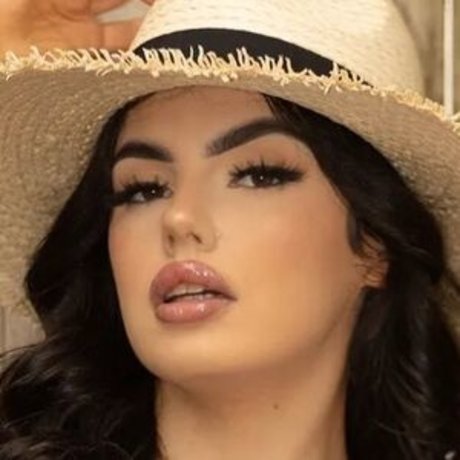 Naakte gelekte OnlyFans-foto van Missleannefarrelly