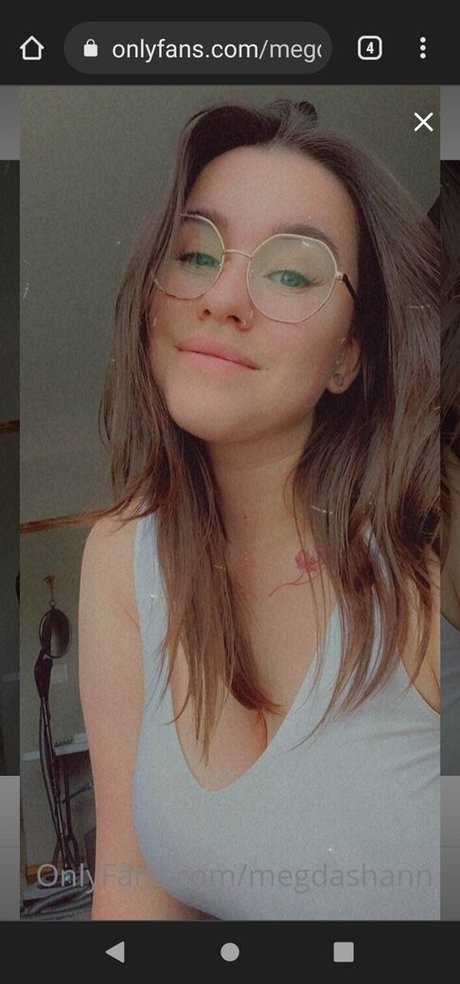 Naakte gelekte OnlyFans-foto van Megdashann