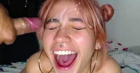 Naakte gelekte OnlyFans-foto van Xxxmg