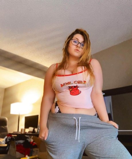 Naakte gelekte OnlyFans-foto van Eileenexy