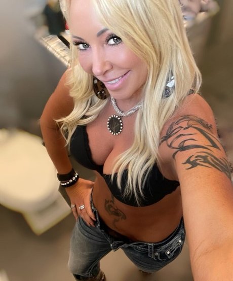 Melissalee