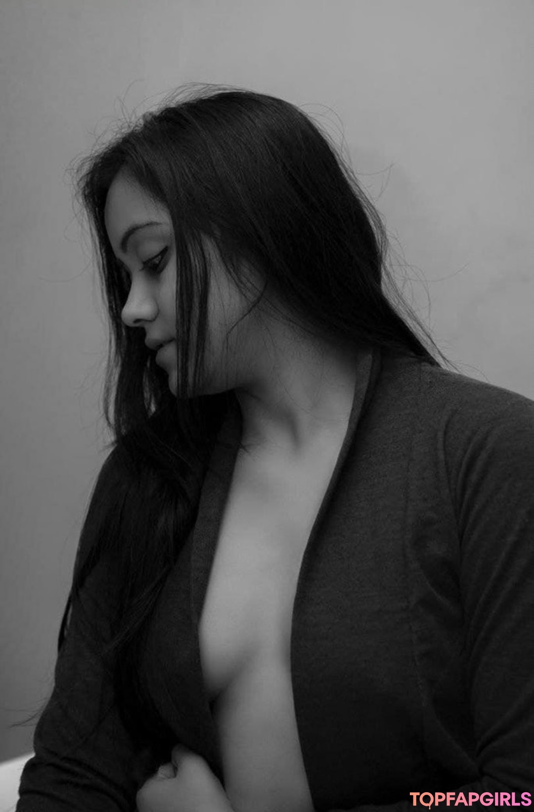 Naakte gelekte OnlyFans-foto van Yajnaseni #1175