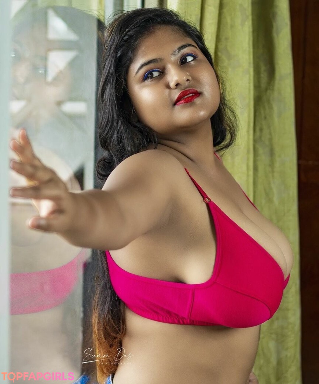Naakte gelekte OnlyFans-foto van Yajnaseni #1722