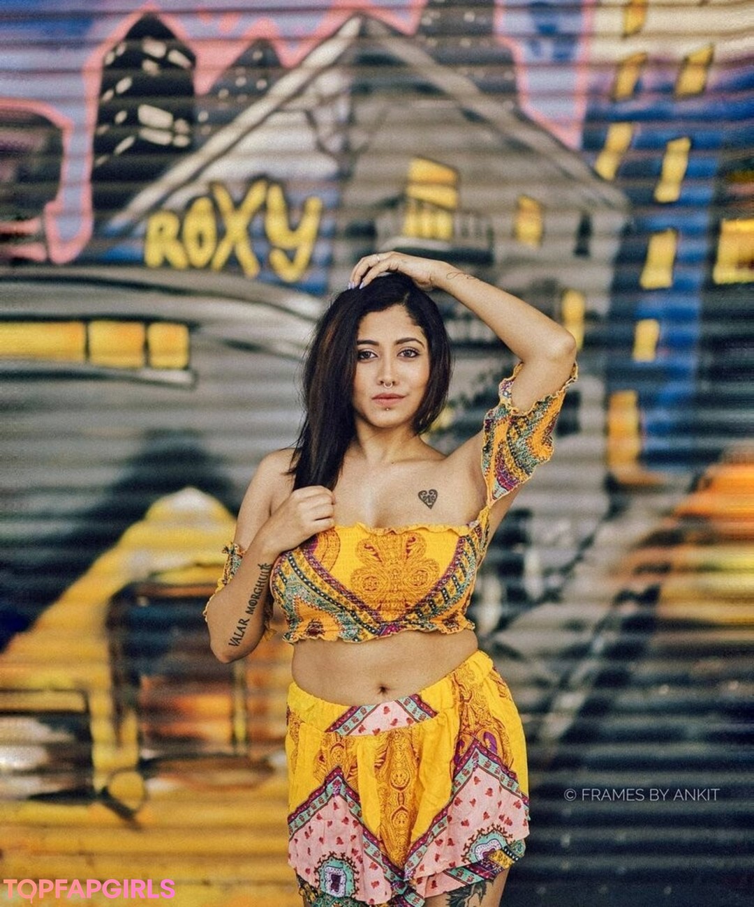 Naakte gelekte OnlyFans-foto van Yajnaseni #1965