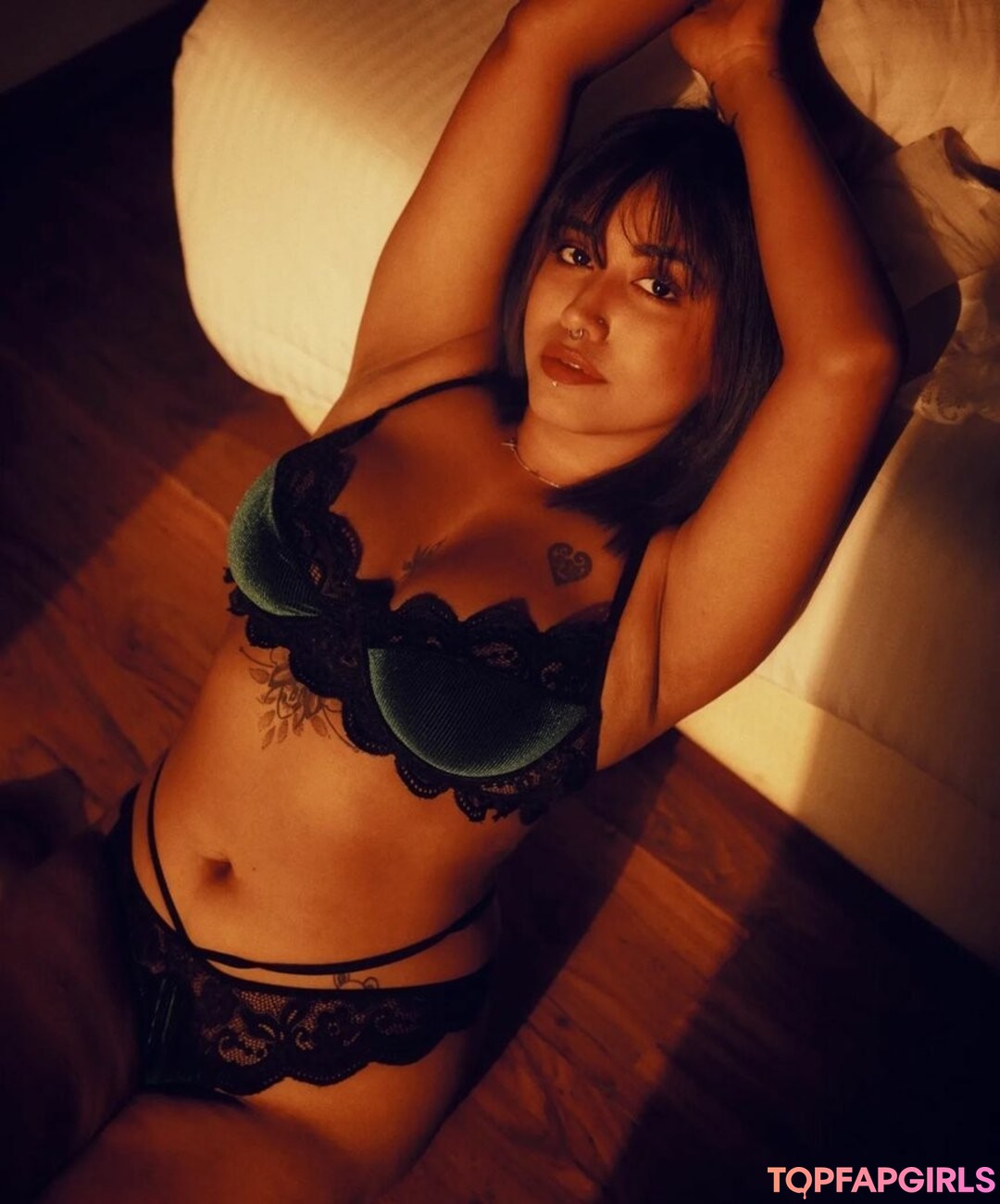 Naakte gelekte OnlyFans-foto van Yajnaseni #1991