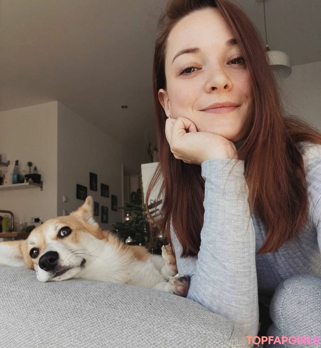 Naakte gelekte OnlyFans-foto van Rainbowf0x #33 Naakte gelekte OnlyFans-foto van Rainbowf0x #33