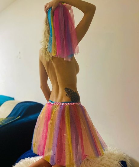 Naakte gelekte OnlyFans-foto van Pinkprincessonsky