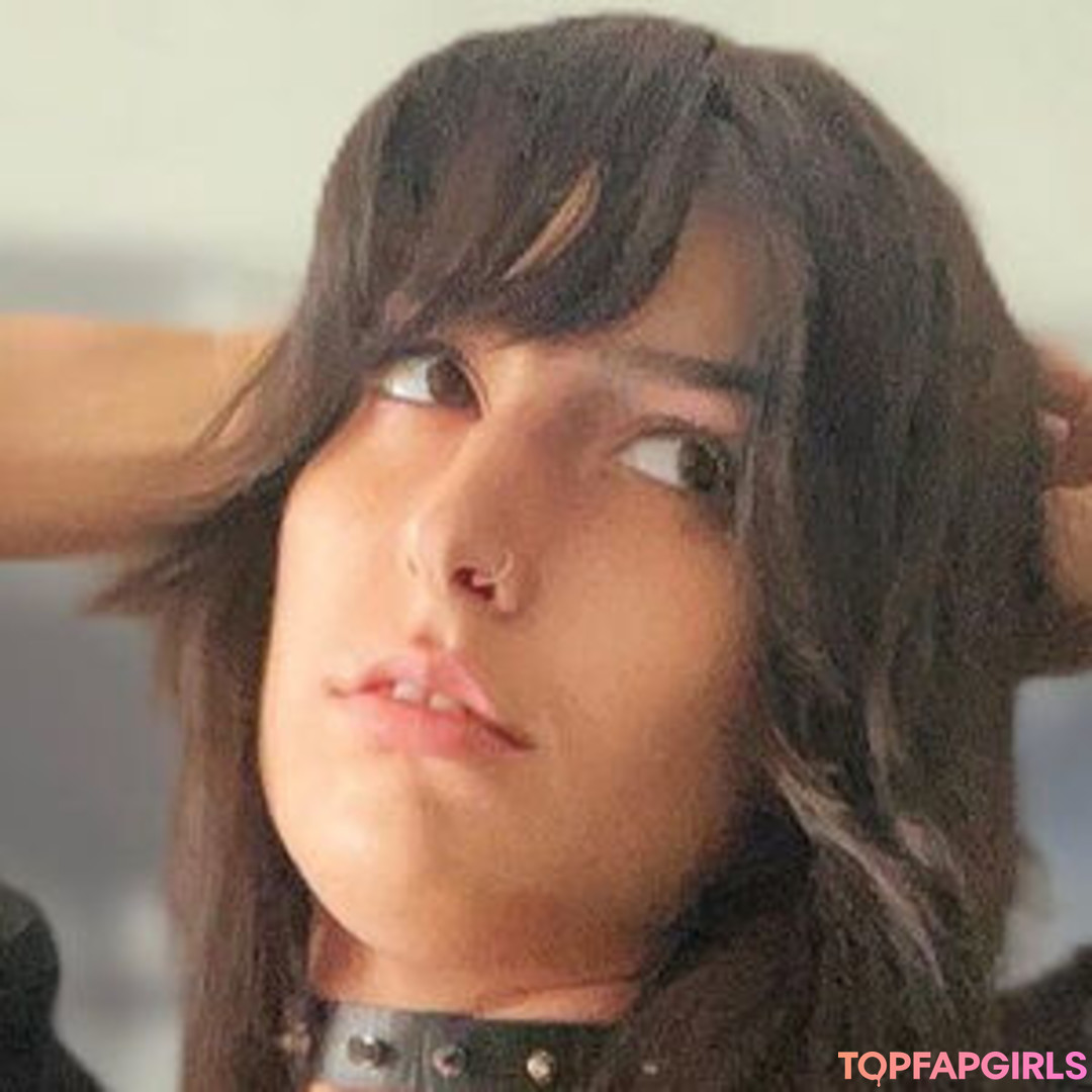 Naakte gelekte OnlyFans-foto van Autisticbimbo #5 Naakte gelekte OnlyFans-foto van Autisticbimbo #5