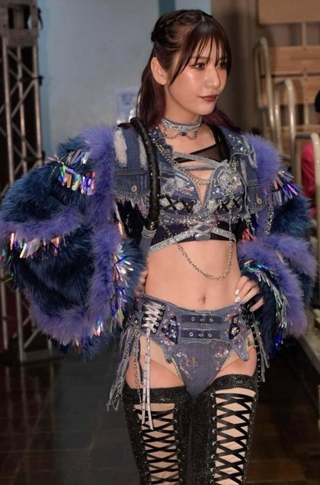 Naakte gelekte OnlyFans-foto van Yuki Kamifuku