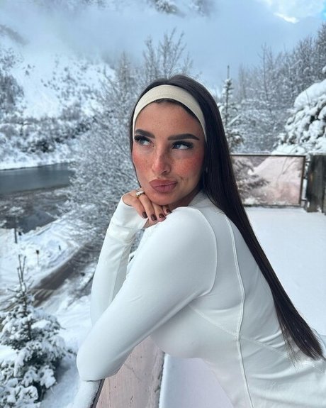 Maddy Cheary