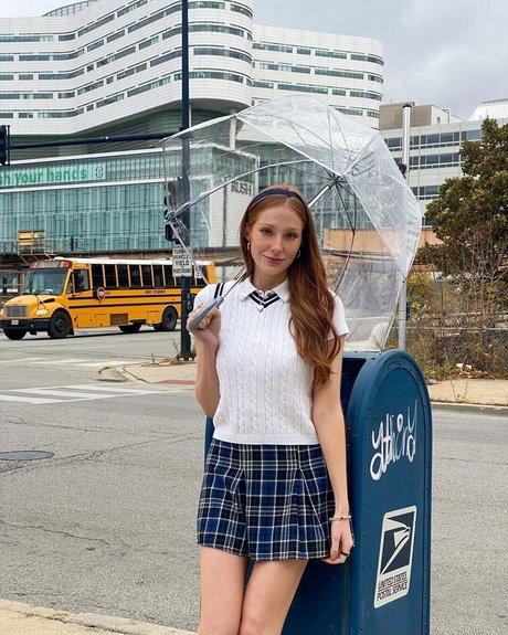 Naakte gelekte OnlyFans-foto van Madeline Ford