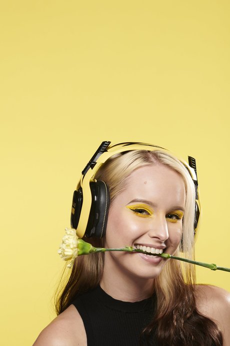 Naakte gelekte OnlyFans-foto van Sonja Reid