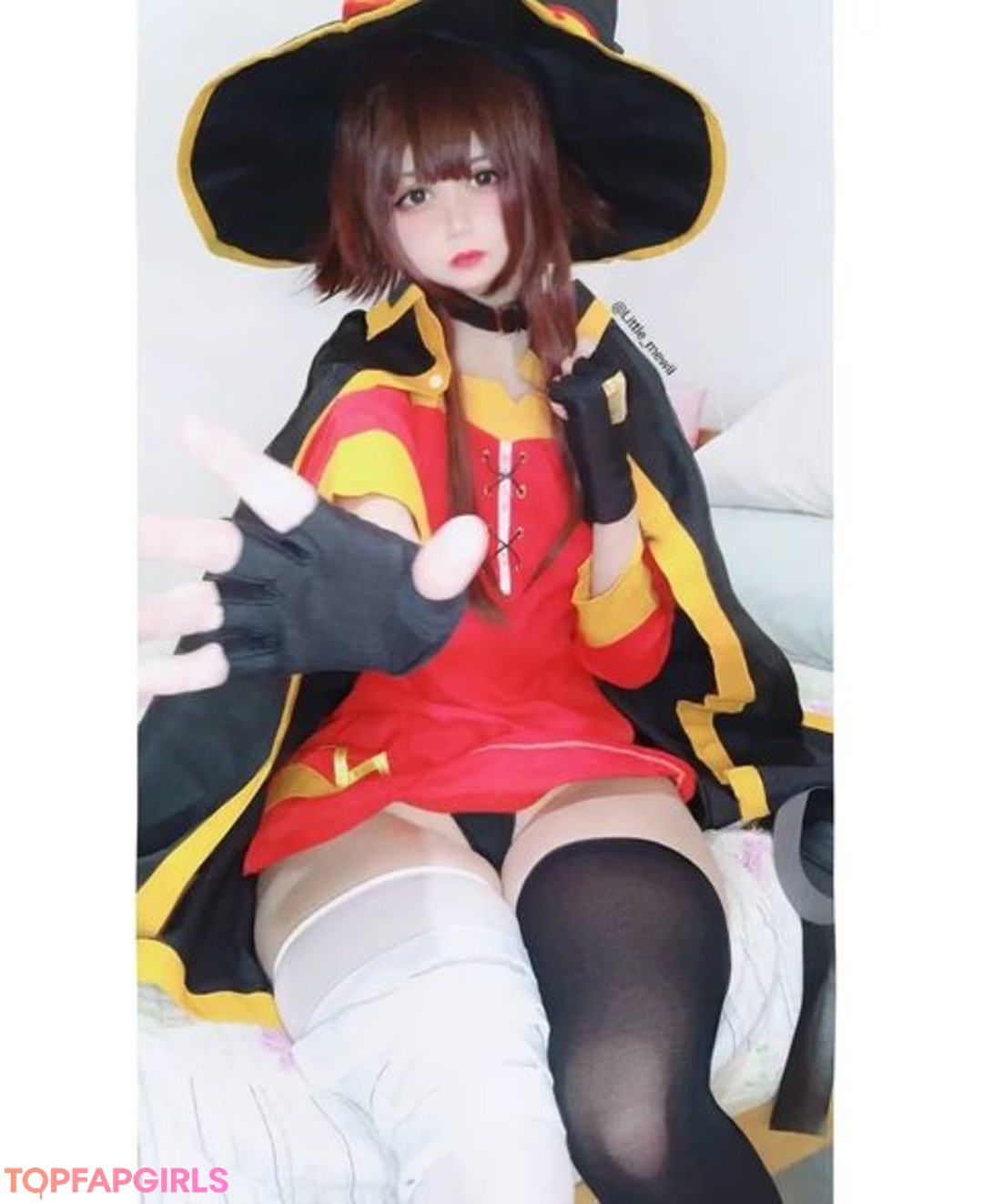 Naakte gelekte OnlyFans-foto van Little Mewi #11 Naakte gelekte OnlyFans-foto van Little Mewi #11