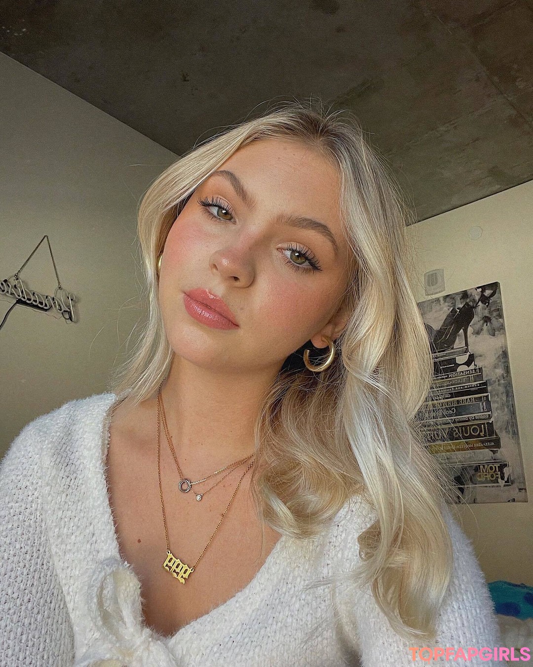 Naakte gelekte OnlyFans-foto van Jordyn Jones #1067