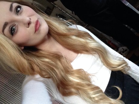 Elyse Summer
