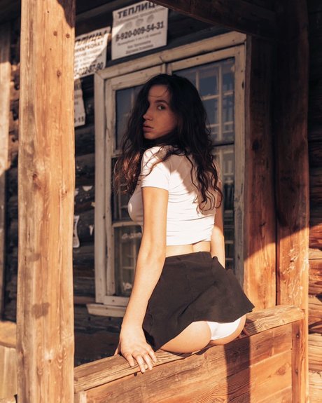 Mia