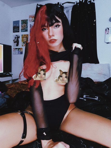Naakte gelekte OnlyFans-foto van Kurohimexx
