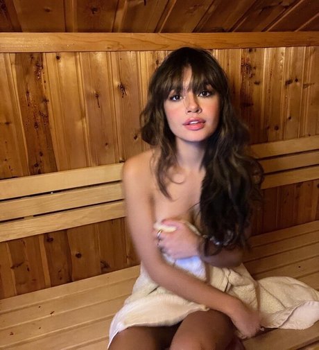 Naakte gelekte OnlyFans-foto van Kayla Carter