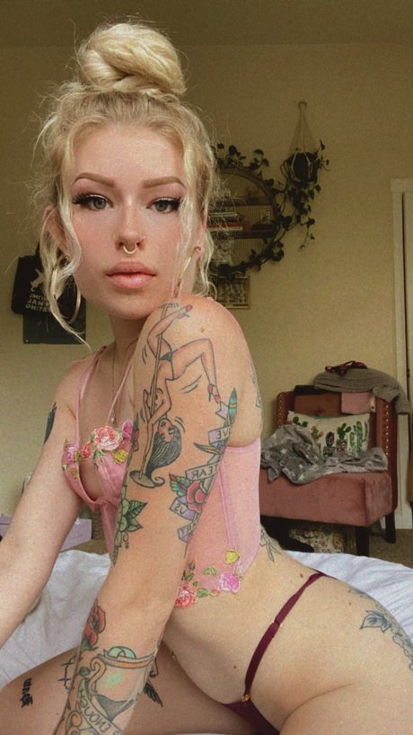 Naakte gelekte OnlyFans-foto van Bre