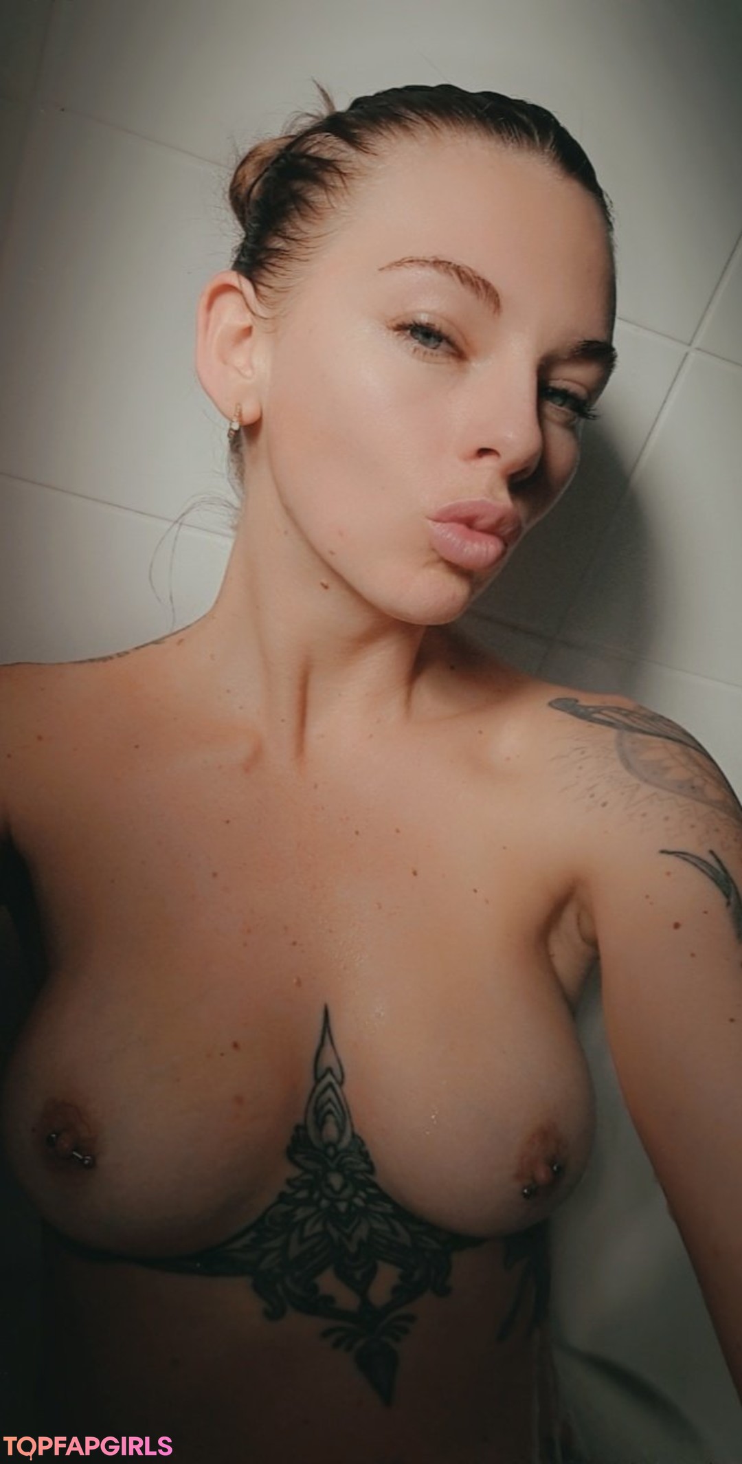 Naakte gelekte OnlyFans-foto van Cece Thicc #22 Naakte gelekte OnlyFans-foto van Cece Thicc #22