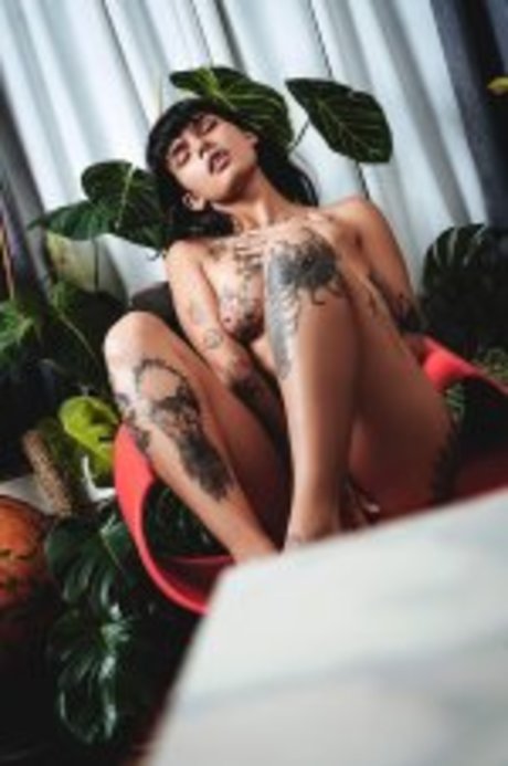 Naakte gelekte OnlyFans-foto van Dakota Wilder