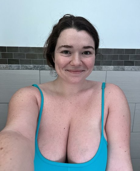 Naakte gelekte OnlyFans-foto van Marie