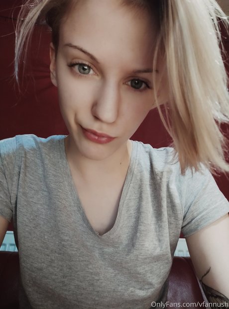 Pinkypaw22