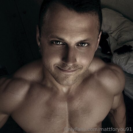 Naakte gelekte OnlyFans-foto van Mattforyou91