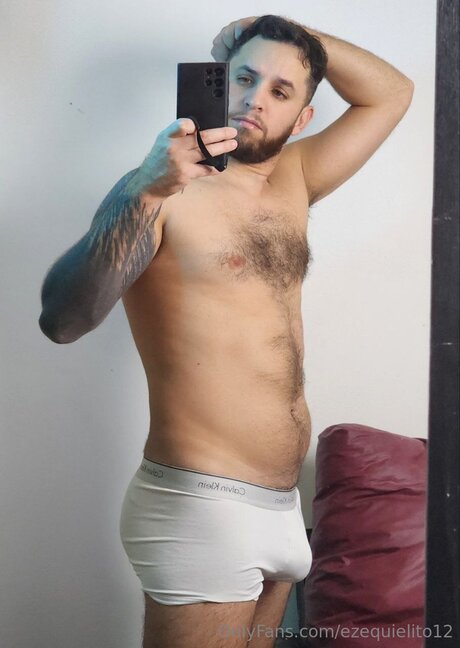 Ezequielito12