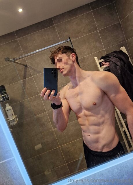 Naakte gelekte OnlyFans-foto van Naughtyjack