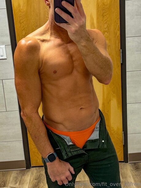The Naked Trainer Free