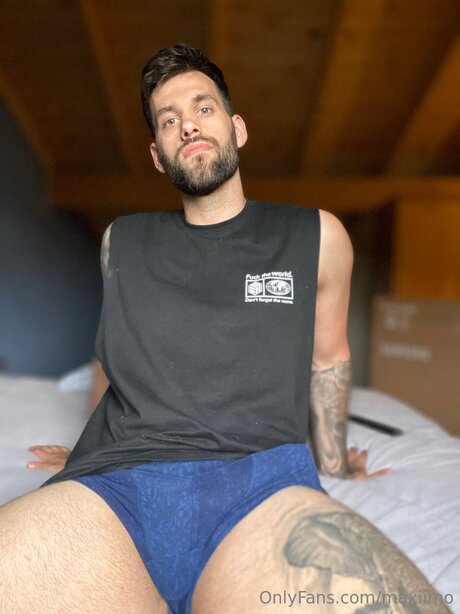 Naughty Amor