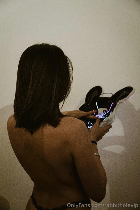 Naakte gelekte OnlyFans-foto van Rebe Rabbit