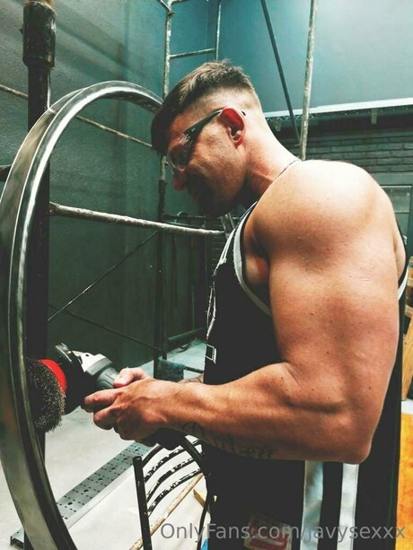 Naakte gelekte OnlyFans-foto van Javysexxx