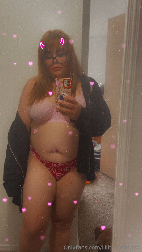 Naakte gelekte OnlyFans-foto van Lilliththefatcow