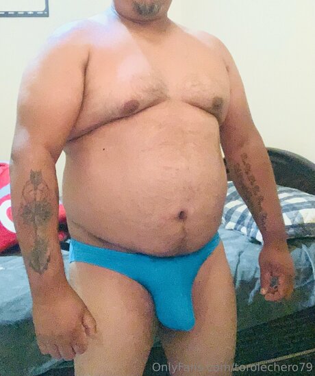Naakte gelekte OnlyFans-foto van Torolechero79