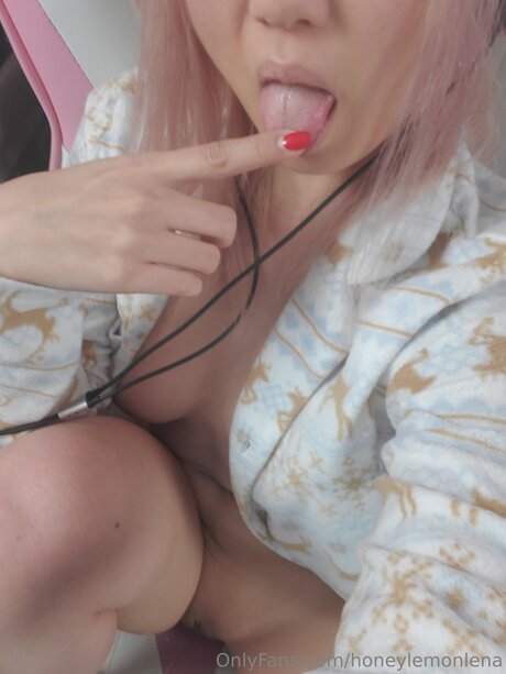 Honeylemonlena