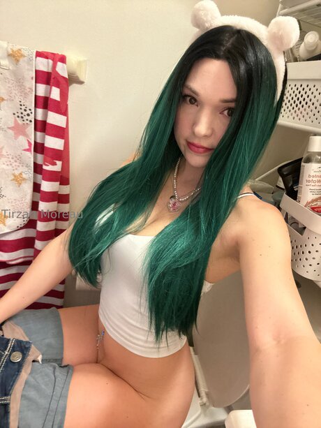 Naakte gelekte OnlyFans-foto van Littlelolli12