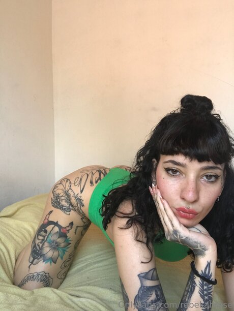 Rebekahrose