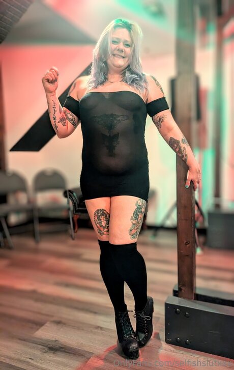 Selfishslutxxx